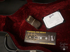 Gibson Doves in Flight guitar swag
