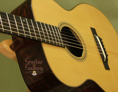 Dudenbostel Guitar: Brazilian Rosewood 000