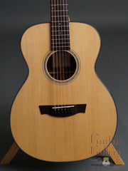 Flammang 12 String guitar front closeup