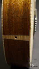 Froggy Bottom H-12 guitar end