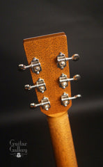 Froggy Bottom F12c Guatemalan rosewood guitar tuners