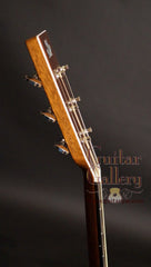 Froggy Bottom guitar headstock