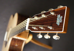 Froggy Bottom guitar headstock