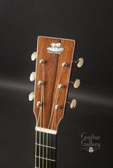 Froggy Bottom guitar headstock