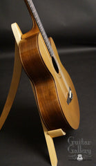 Oskar Graf OMc guitar side