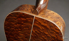 Huss & Dalton 000 Sapele Guitar heel