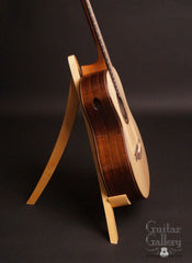 Indian Hill 00 guitar side