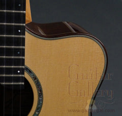 Kirk Sand Nylon String Guitar: Jazz