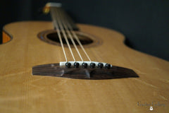 Mannix OM-12 fret guitar carved bridge