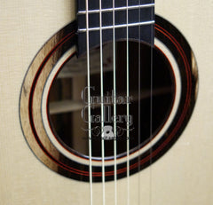 Maingard 000 Guitar