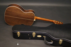 Martin OM-28 Modern Deluxe guitar with case