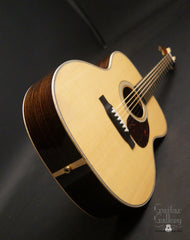 Martin OM-28 Modern Deluxe guitar end