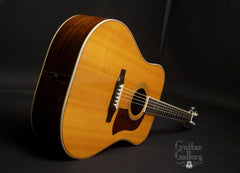 Mossman Great Plains Guitar glam shot