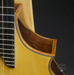 The Oneida guitar cutaway