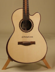 Maingard Guitar: Brazilian Rosewood 000-12c