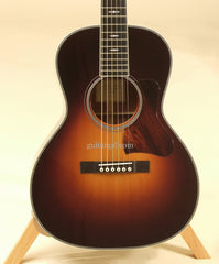 Flammang Guitar: Sunburst L35-13 Fret