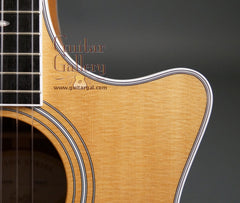 Taylor Guitar: Used Ovangkol 414ce-N