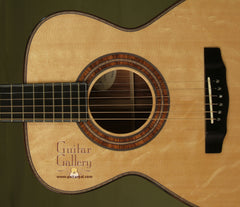 TD Heinonem Guitar: Panama Rosewood OM