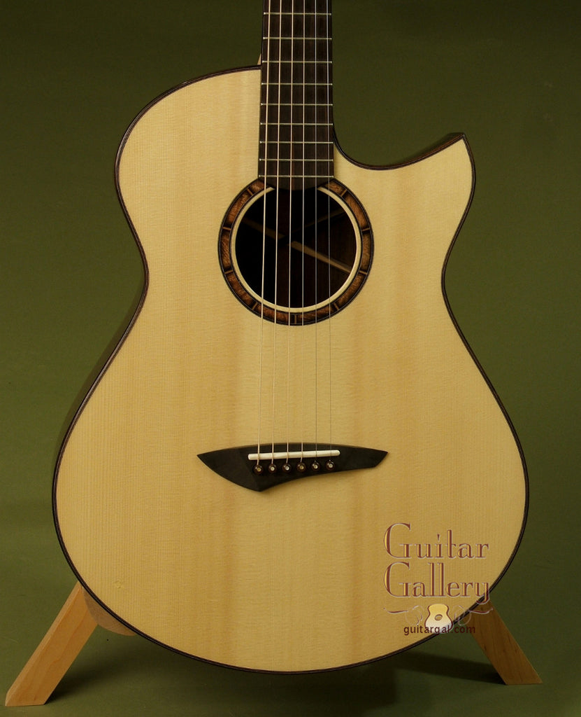 Bashkin Guitar: Used Madagascar Rosewood SJ-12