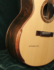 Beneteau Guitar: Brazilian Rosewood Concert Standard Cutaway