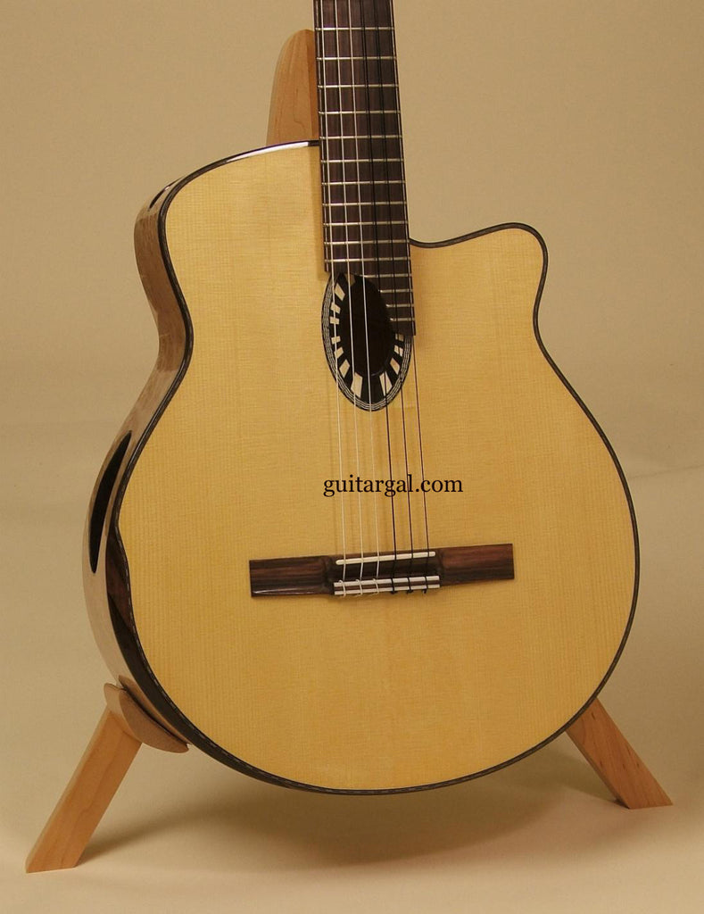 Beardsell Guitar: BirdsEye Maple 9C
