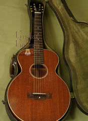 Gibson Guitar: Mahogany Vintage L-0 Peanut