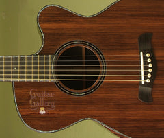 Osthoff Guitar: Brazilian Rosewood OMc