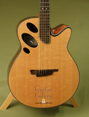 Schwartz Guitar: Used Brazilian Rosewood Oracle