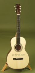 Huss & Dalton Guitar: Mahogany Custom 0-12