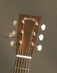 Huss & Dalton Guitar: Brazilian Rosewood Custom TOM-R Brazilian Short Scale