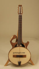 Mervyn Davis Guitar: Mosambique SNJ1/S