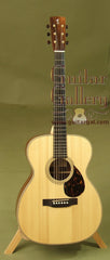 Franklin Guitar: Used Madagascar Rosewood OM