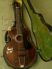 Vintage (1920-1930's) Gibson Guitar: Mahogany L-1 Archtop