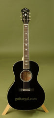 Recording King Guitar: Black Ltd Ed Troubadour