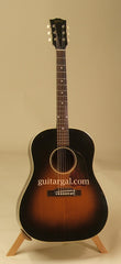 Gibson Guitar: Vintage Sunburst J-45