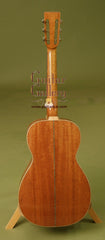 Froggy Bottom Guitar: Mahogany P12 Deluxe