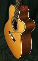 Martin Guitar: Madagascar Rosewood Custom Shop OMC