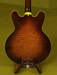 Heritage Guitar: Vintage Wine Burst H535