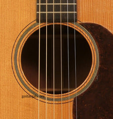 Martin Guitar: Mahogany D-18