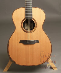 Beneteau Guitar: Used Ziricote OM Cutaway