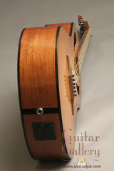 Veillette Guitar: Used Mahogany Terz