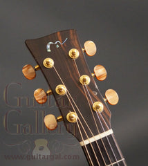Mcilroy Guitar: Used Oriental Walnut A22-5