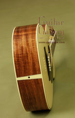 Bourgeois Guitar: Used Koa OMS Custom