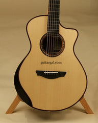 Simpson Guitar: Used Brazilian Rosewood SJ