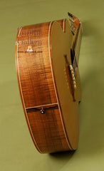 Longo Guitar: Used Koa 000