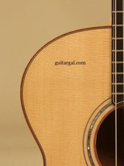 Galloup Guitar: Used Fiddleback Mahogany Hybrid