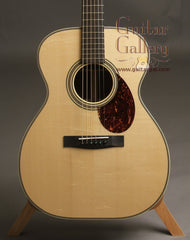 Huss & Dalton Guitar: Brazilian Rosewood Custom TOM-R Brazilian Short Scale