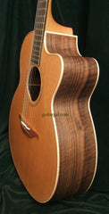 Lowden Guitar: Bastogne Walnut O35c