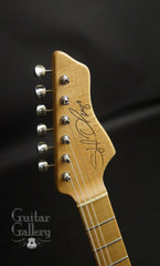 D' Pergo guitar headstock