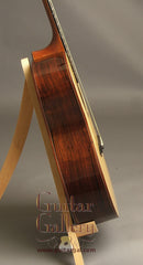 Petros Guitar: Used AppleCreek D